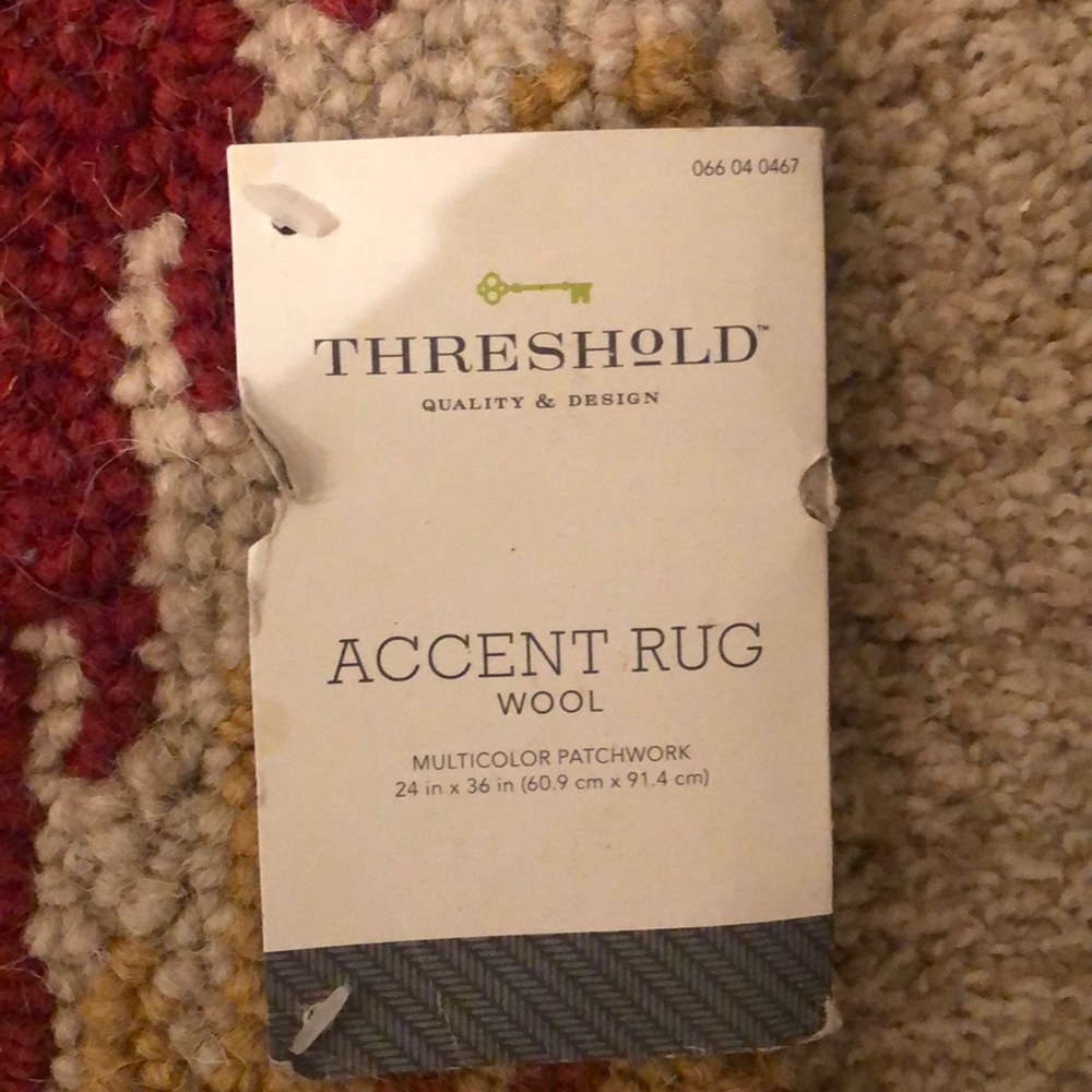 Rug - Picture 2 of 3